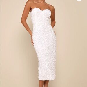 Gorgeous Mentality White 3D Floral Strapless Midi Dress